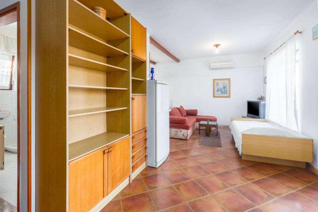 Apartment Umag 6992A Exterior photo